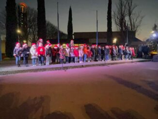 Natale Magico all'Istituto Comprensivo Perugia 12, emozioni e musica