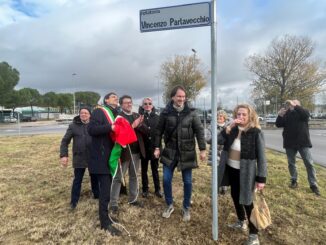 Intitolazione rotatoria all’avvocato Vincenzo Parlavecchio