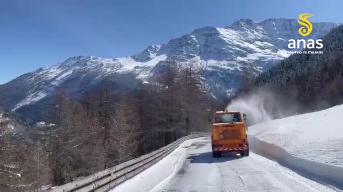 Cambio clima in Umbria: arriva neve su dorsale appenninica