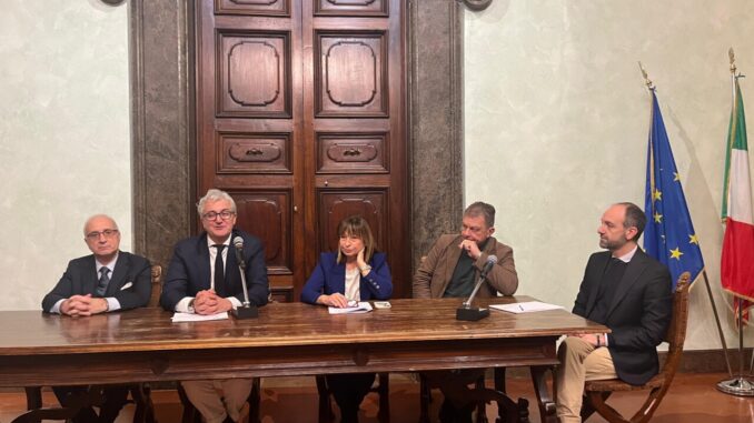 Riorganizzazione ospedali Perugia e di Terni, siglata la convenzione
