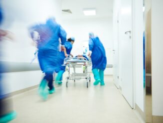 Botti di Capodanno, amputato dito ad una donna di Assisi