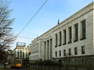 Chiara Ferragni Indagata per truffa: coinvolte anche uova e bambola