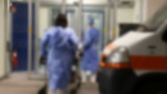 Bambino di 11 mesi soffoca a Perugia, ricoverato in rianimazione