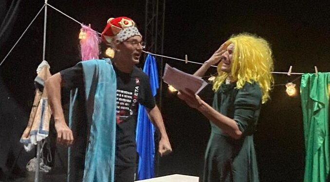 Il libro magico. Commedia per bambini e famiglie