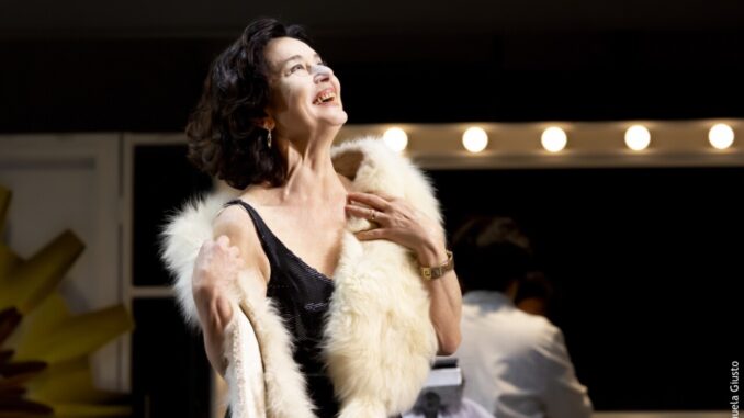 Monica Guerritore adatta e dirige per il teatro il film capolavoro "Ginger & Fred"