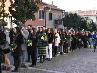 "San Valentino 2024: 40 Coppie Celebrano la Festa della Promessa
