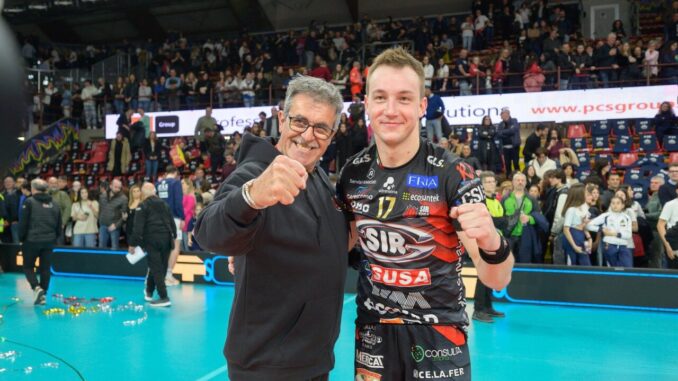Sir Susa Vim trionfa con 4918 persone di pubblico
