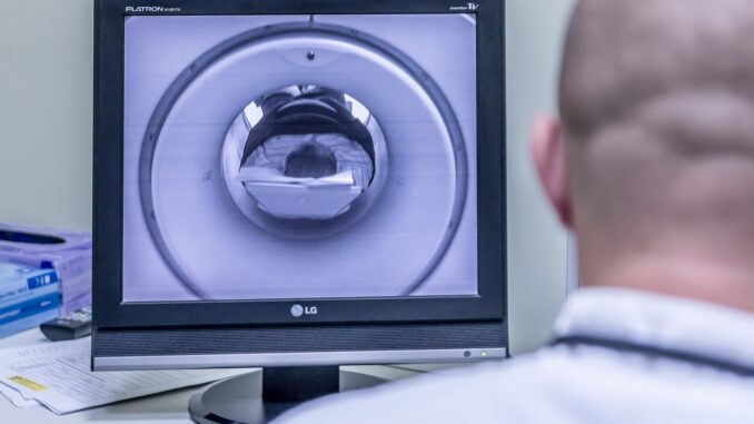 Risonanza cardiaca diagnostica cardiovascolare avanzata al MVT