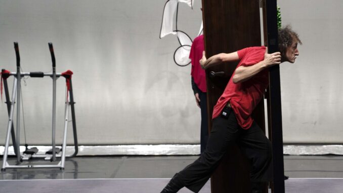 Antonio Rezza e Flavia Mastrella tornano al Teatro Morlacchi