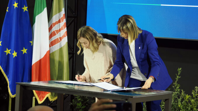 Giorgia Meloni annuncia [Foto] investimenti da 240mln di € in Umbria