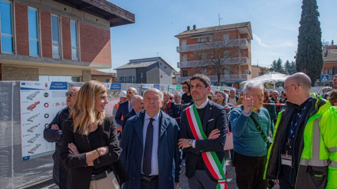 Cominciata la demolizione dell’ecomostro di Ponte San Giovanni