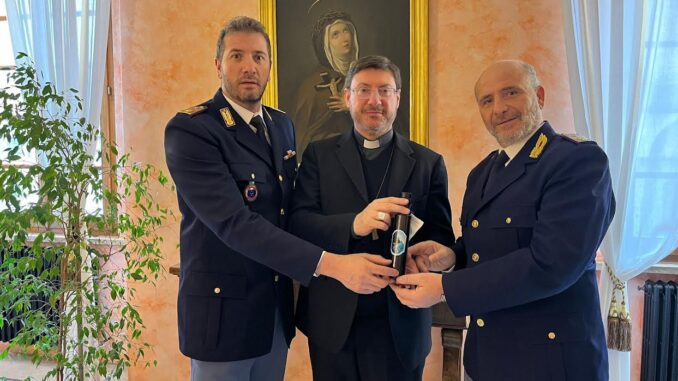 Un Dono Simbolico: L'Olio della Memoria di Capaci