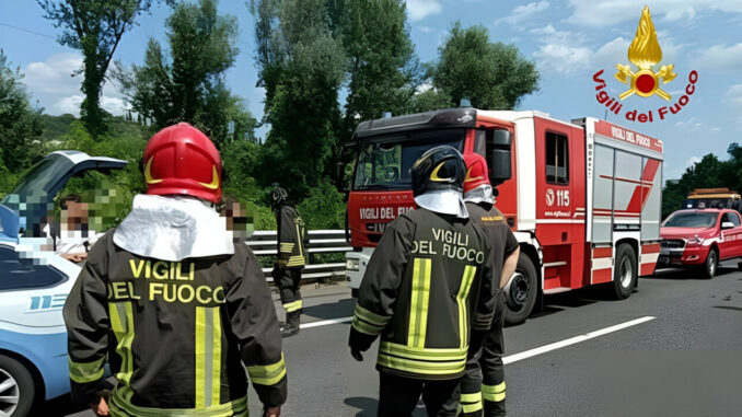 Intervento dei Vigili del Fuoco sulla A1 incidente con feriti
