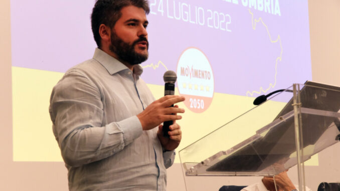 Thomas De Luca (M5S) critica la modifica al Piano rifiuti: un rischio per il futuro dei nostri figli