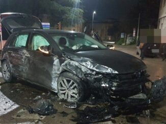 Incidente autonomo in Via Pellas al semaforo, ragazzo salvo per miracolo
