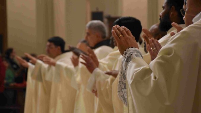 Celebrazione della Messa Crismale nella Cattedrale di Terni