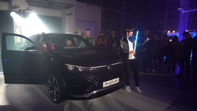 Lancio nuova Volkswagen Tiguan spettacolo di luci e suoni