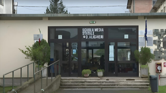Città di Castello dà il via alla demolizione storica Dante Alighieri