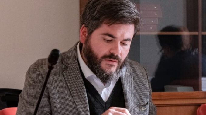 Da Roma taglio fondi Pnrr per gli ospedali. Interrogazione De Luca