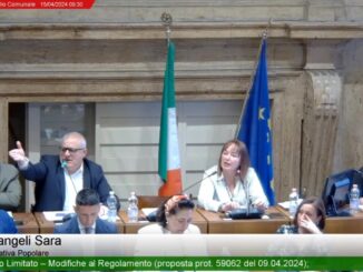Ennesimo caos in consiglio comunale a Terni durante discussione su Ztl