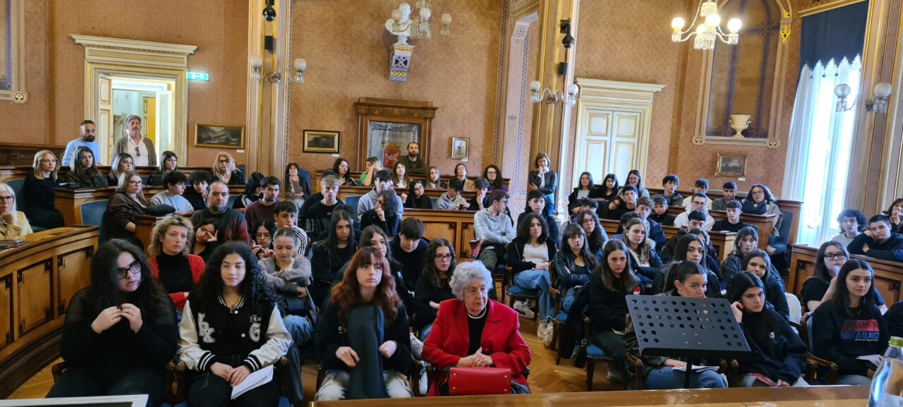 “Le donne fanno la storia” ospite Mirella Alloisio