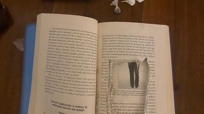 Cocaina nascosta tra le pagine di un libro, arrestato dai Carabinieri