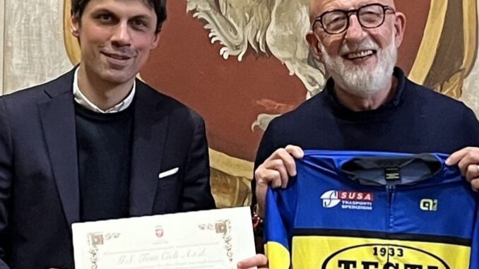 Omaggio di Perugia alla Storica Squadra Ciclistica Testi Cicli