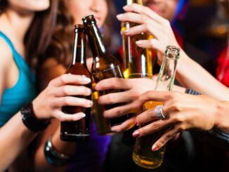 Niente alcol, bevande in vetro e lattina in Centro e Fotivegge