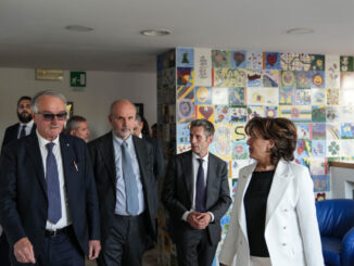 Il ministro Schillaci visita il Residence “Daniele Chianelli”