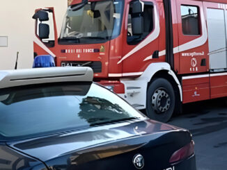 Allarme gas, i vigili del fuoco allertano i Carabinieri e loro arrestano una 84enne, aveva 900 grammi di cocaina