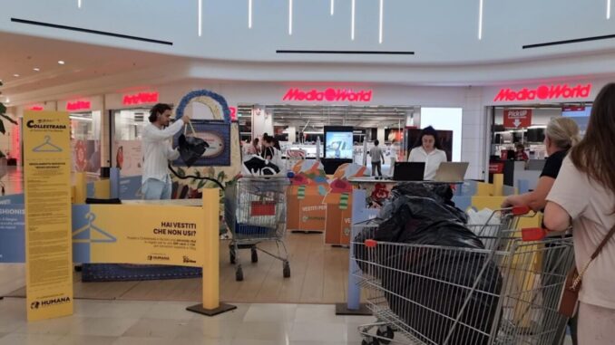 Collestrada: Successo dell'iniziativa di raccolta di abiti usati