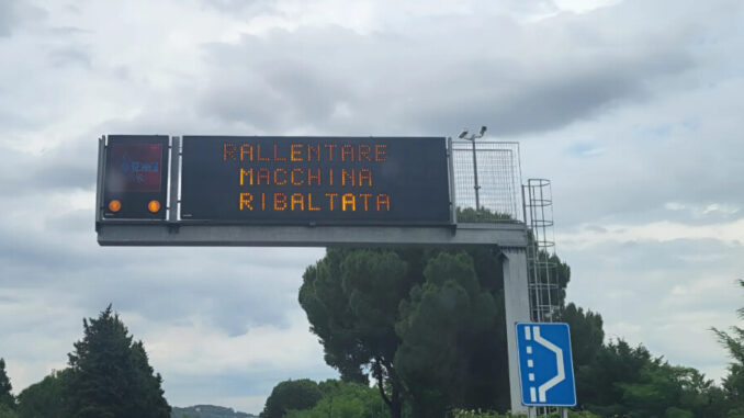 Incidenti stradali, un settantenne in coma, tre Feriti, auto ribaltata a Balanzano