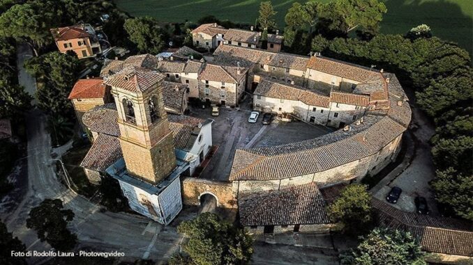Premio “Collestrada: I colori delle parole” al via