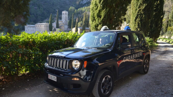 Giovane iracheno denunciato per detenzione di droga a Piediluco