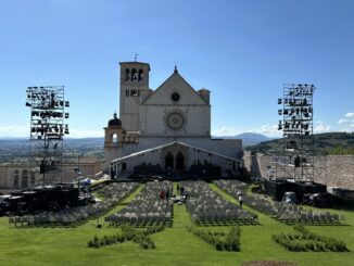 Suor Nabila da Gaza: Un Appello per Pace attraverso la Musica