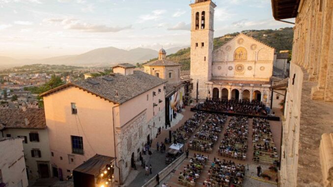 Festival Due Mondi pronto accoglie il meglio dell'arte internazionale