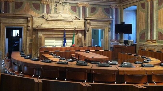 Su caso AST informazioni su maxi discarica già portate in Procura
