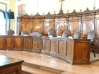 Due ex dipendenti Busitalia condannati per centomila euro spariti