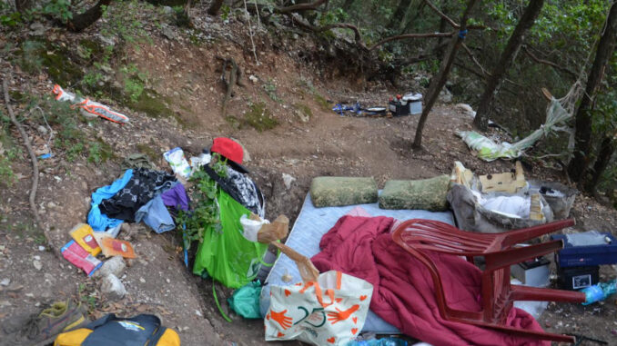 Blitz Carabinieri Cesi: arrestato spacciatore sequestrati 440 grammi