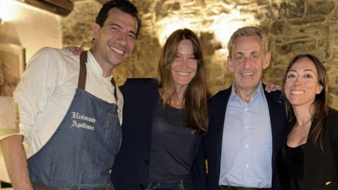 Carla Bruni al Festival di Spoleto con un’Esibizione Memorabile