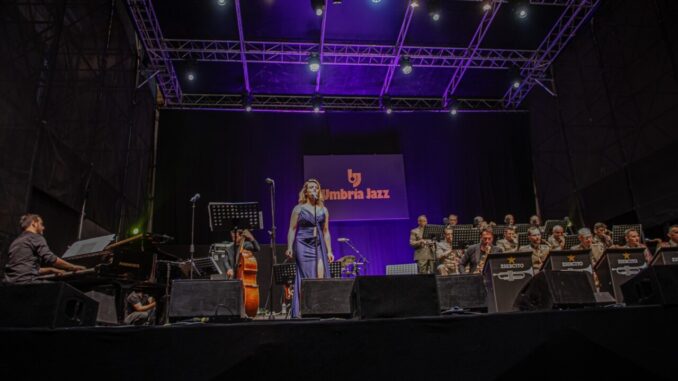 Concerto di Successo della Big Band dell'Esercito