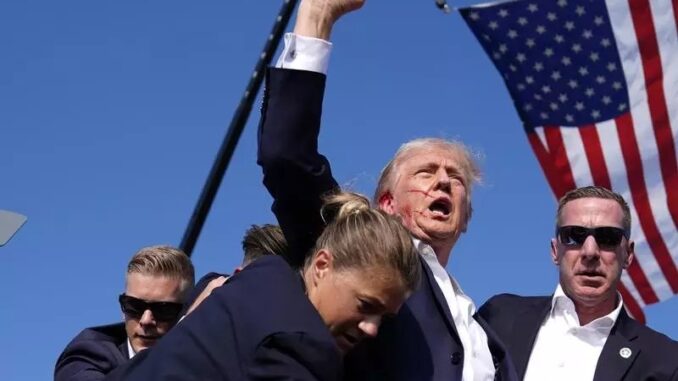 L’Arcivescovo Carlo Viganò esprime solidarietà a Donald Trump