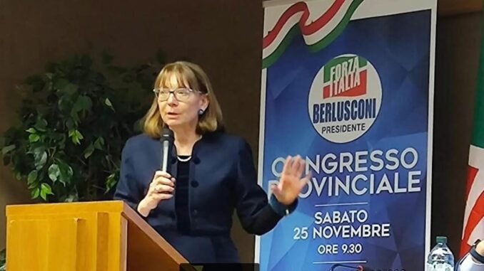 Segretario Forza Italia, Fiammetta Modena, critica gestione rifiuti