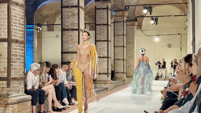 Giovani Stilisti dell'Accademia Vannucci in Mostra