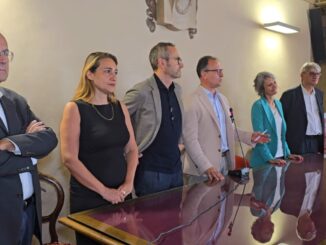 Il Sindaco Pecci Presenta la Nuova Giunta di Bastia