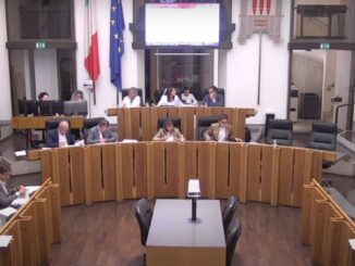 Assemblea legislativa approva mozione per la pace e il riconoscimento