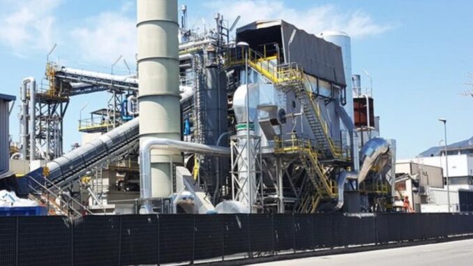 AURI annuncia piani per un nuovo inceneritore, M5S critica