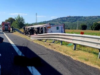 Tir Ribaltato tra Orte ed Attigliano: Autista Ferito