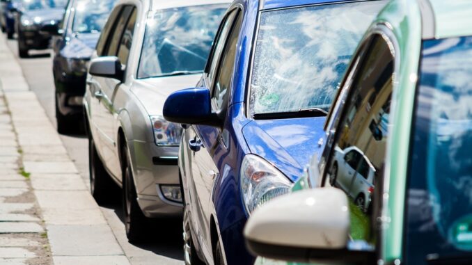 Traffico Intenso nel Primo Weekend di Partenze Estive
