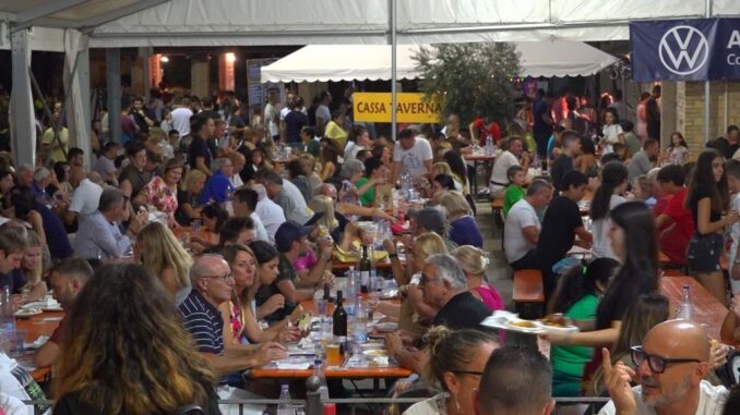 Manuel Malanotte inaugura la 49ª Sagra della Porchetta di Costano